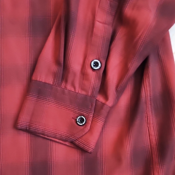 DIXXON Red Casual Button Down Shirt - Picture 4 of 5